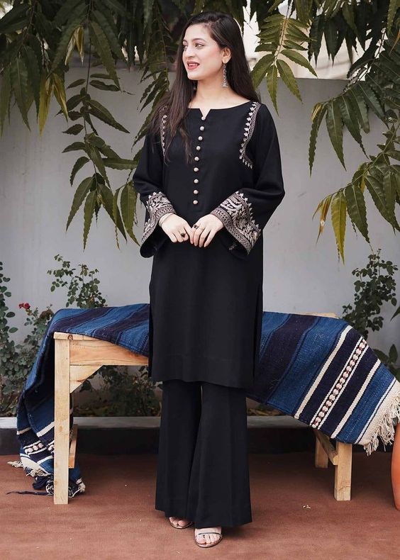 Classic Black 7001 Size Set Kurti With Bottom Catalog